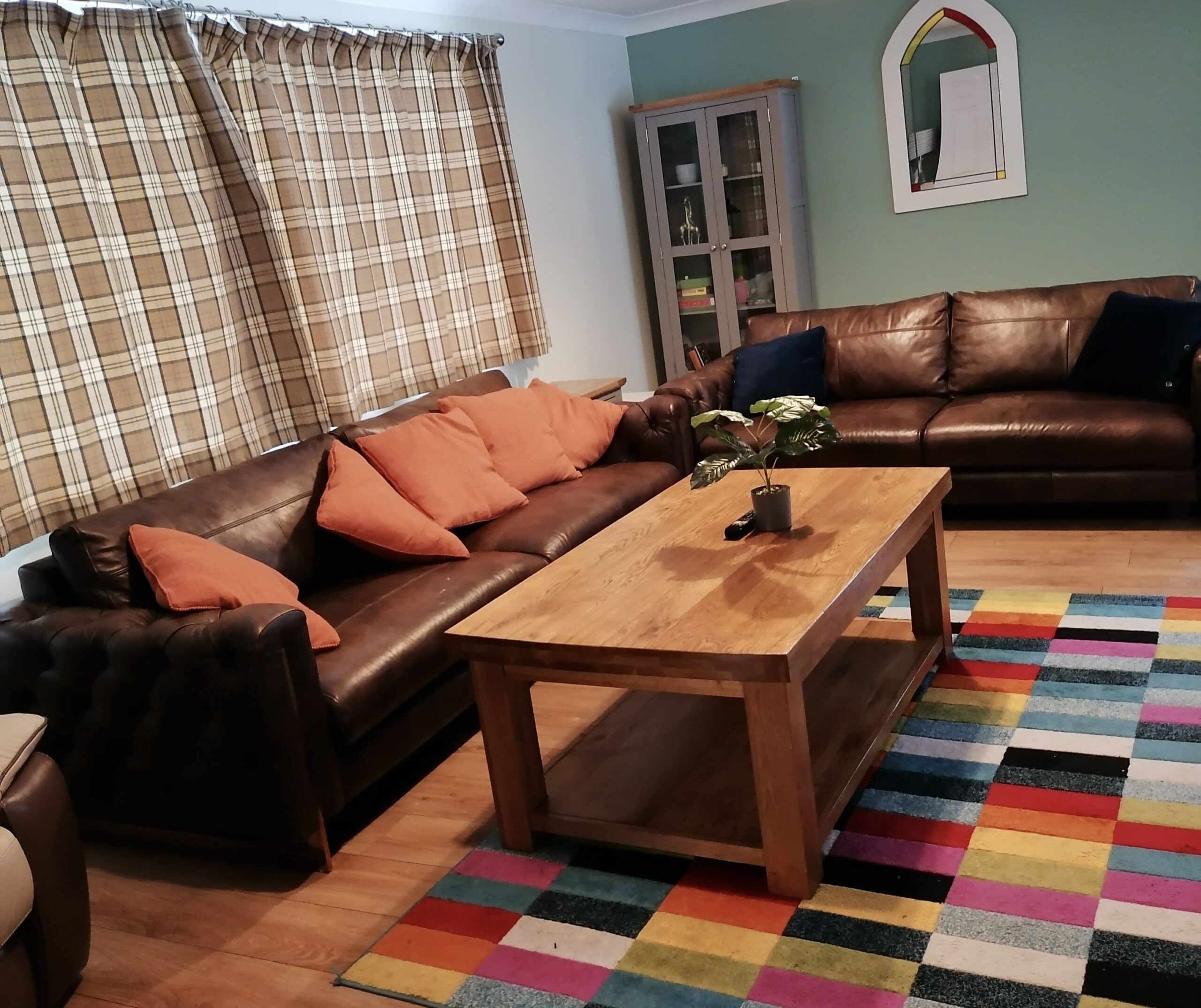 The Laurels Lounge